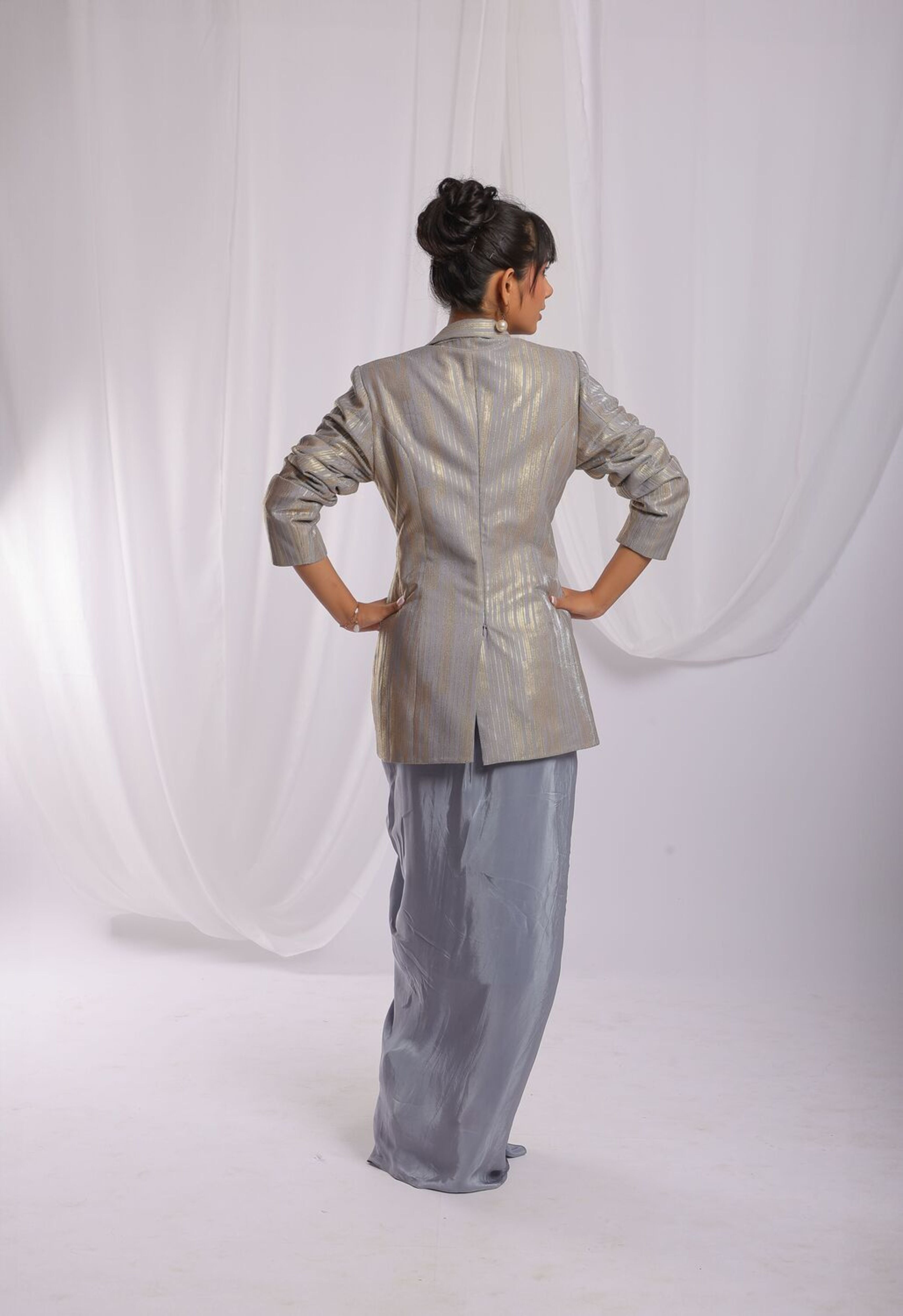 Steel Elegance Drape Enesemble