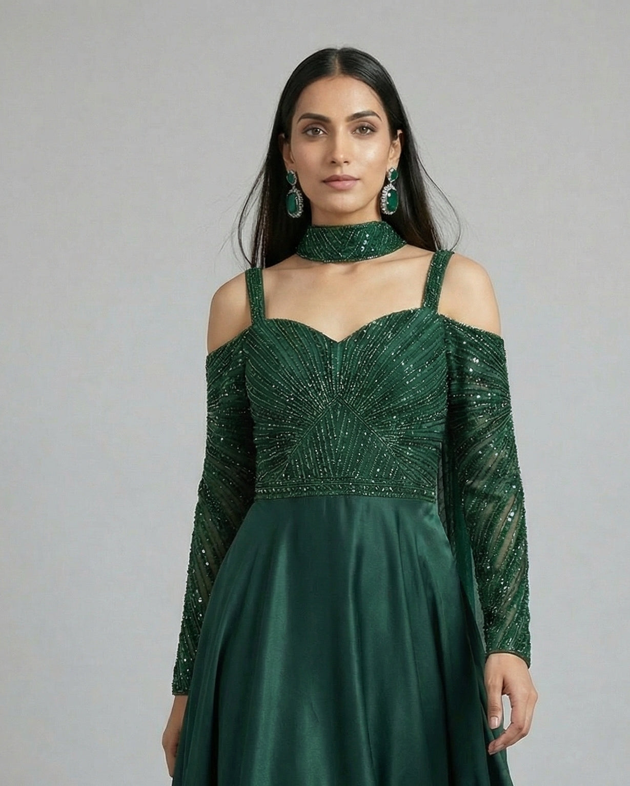 Emerald_Aura_Gown_Set_2_ba76f918-9d28-4c55-bc58-cc4b3930f1c4.jpg